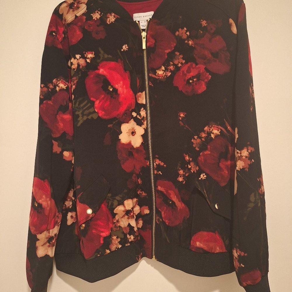 Susan Graver XL Stunning Floral Print Dressy. Wind Breaker  Jacket